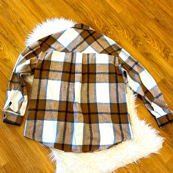 Automet button down flannel - Picture 5 of 8